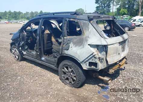 2023 Honda Passport Awd Trailsport z USA, uszkodzony, nr VIN 5FNYF8H64PB040652